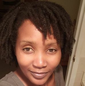 Meet your Posher, Esther